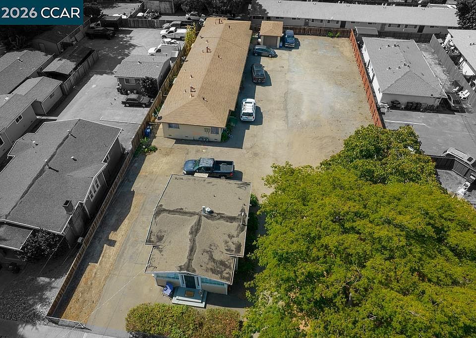 1st image of 24063 Park St