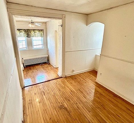2nd image of 102 S Arthur Ashe Blvd APT 7
