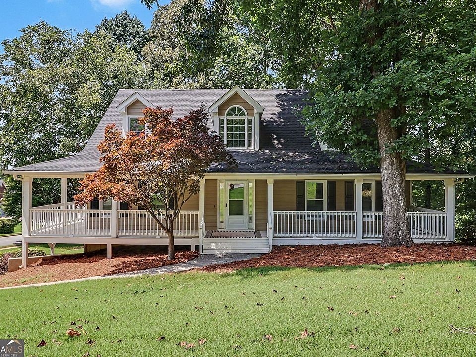 1st image of 715 Maggie Mae Ln