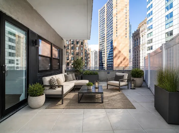 110 Greenwich Street image 1 of 5