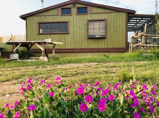 43525 W Hard Rock Way, Seligman, AZ 86337