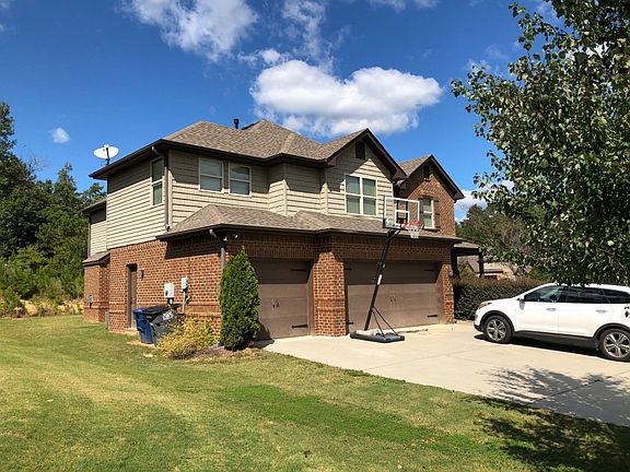 2nd image of 3270 Cahaba Manor Dr
