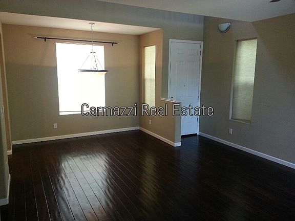 5th image of 808 Steel Ln
