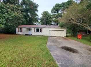 114 Chappell Garden Dr, Elizabeth City, NC 27909
