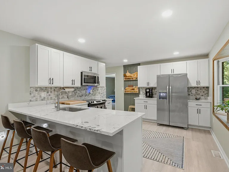2641 Dogwood Ln — Photo 11