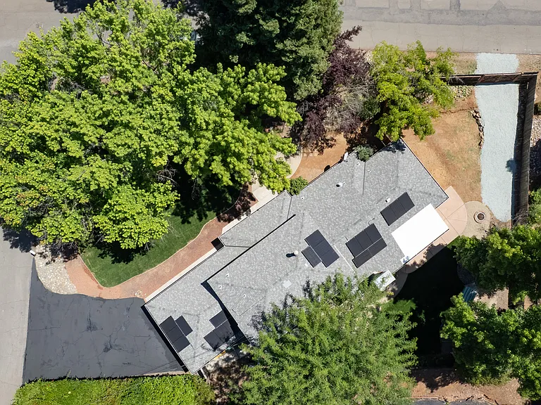 3632 Ravenwood Ln — Photo 1