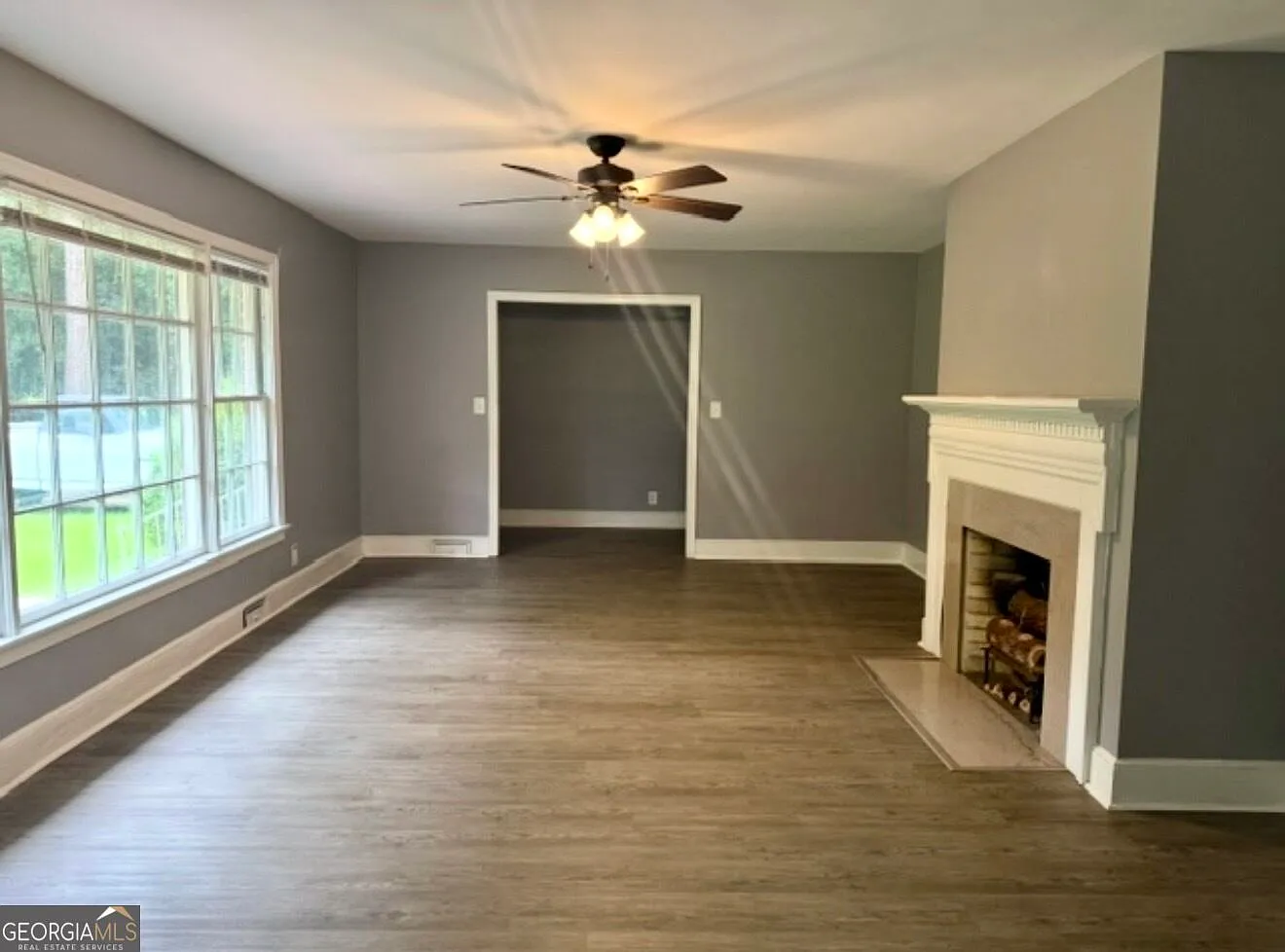 4 bed, 3.0 bath, 2700 sqft, $1,650 — Photo 4