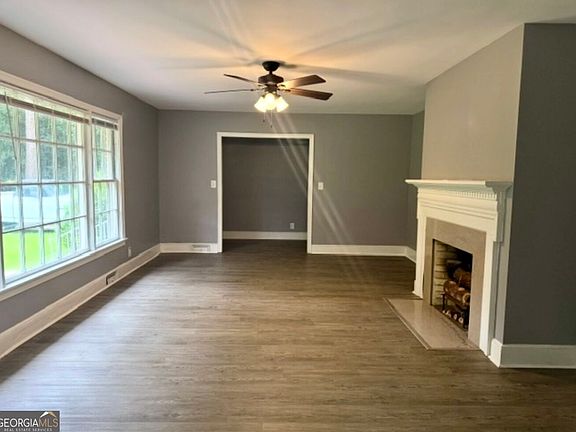 4th image of 603 Anderson Ave
