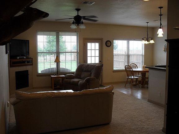 3rd image of 5002 Manchester Dr