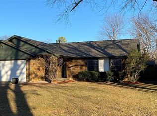 6725 S Quincy Ave, Tulsa, OK 74136