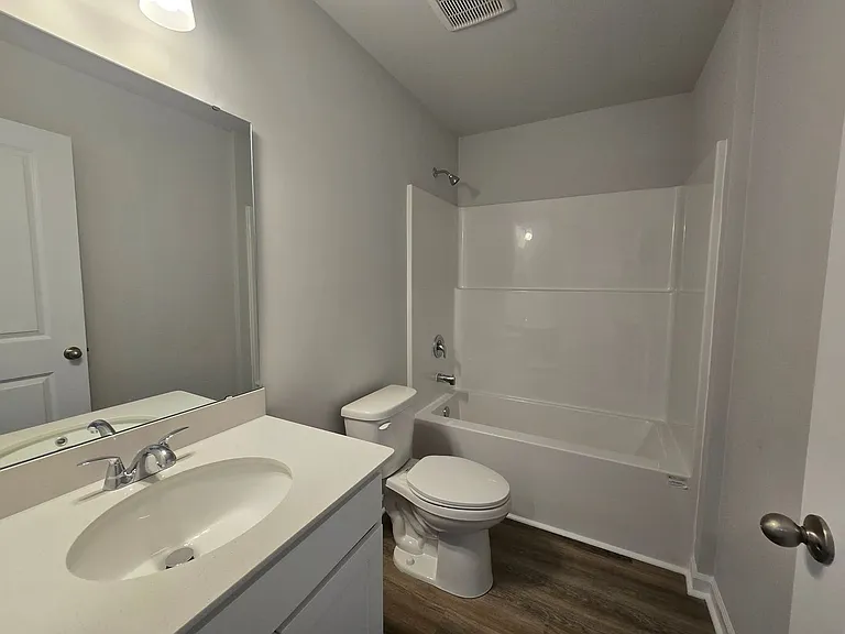 272 Mandolin Ct SW — Photo 4