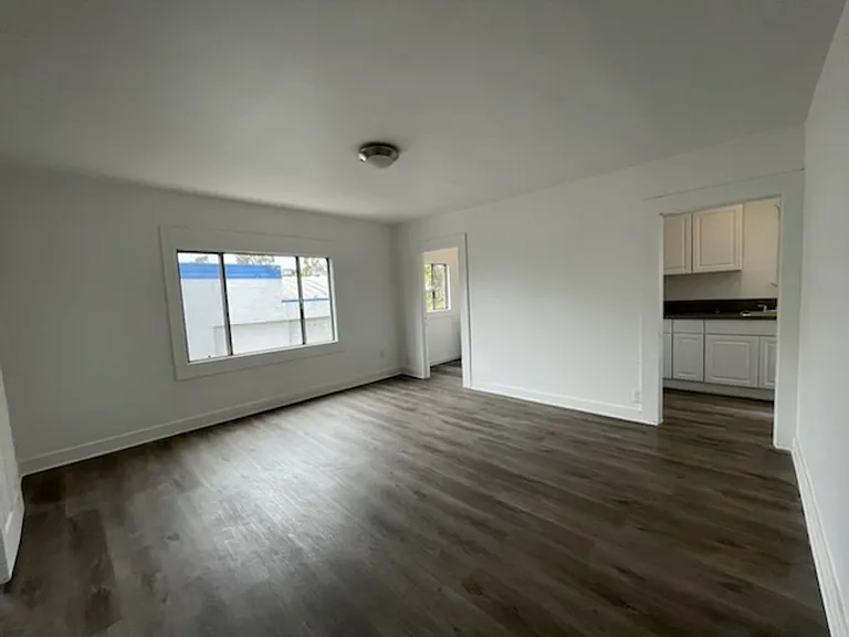 7777 Santa Monica Blvd — Photo 7