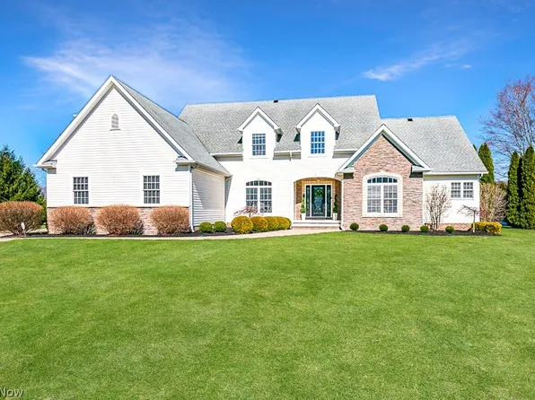 6726 Rosemarie Ct, Concord Township, OH 44077