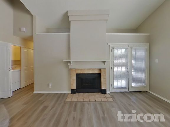 3rd image of 10223 Canton Fld