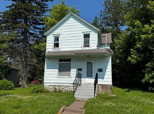 2409 W 9th St #1, Duluth, MN 55806