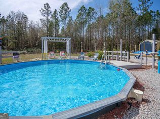 670 Lee Rd, Pembroke, GA 31321