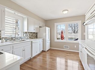 9525 Beverly St, Overland Park, KS 66207