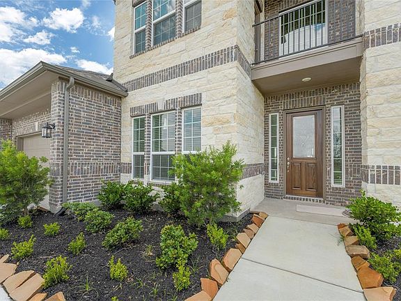 2nd image of 31506 Sandpiper Creek Dr