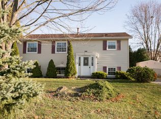 244 Vollmer Pkwy, Rochester, NY 14623