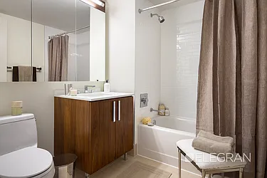 Rented by (Legacy) Elegran