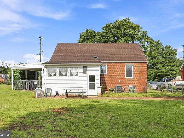 407 Manassas Ave — Photo 42