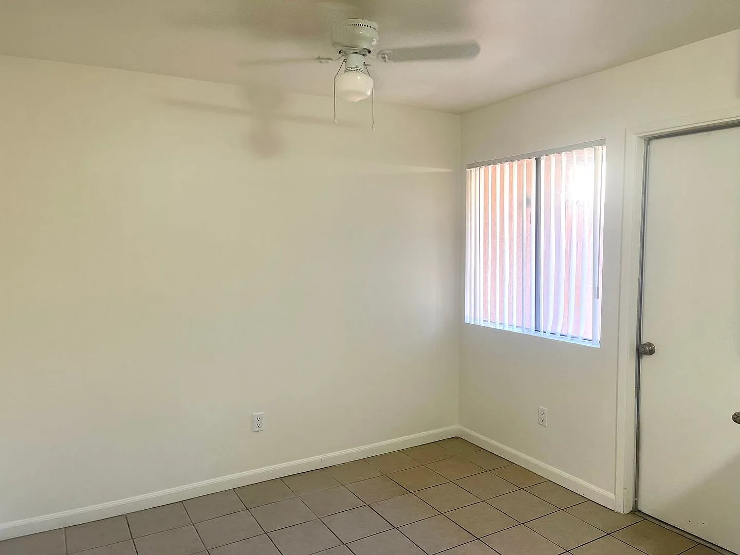 3600 N. Chester Ave. — Photo 4