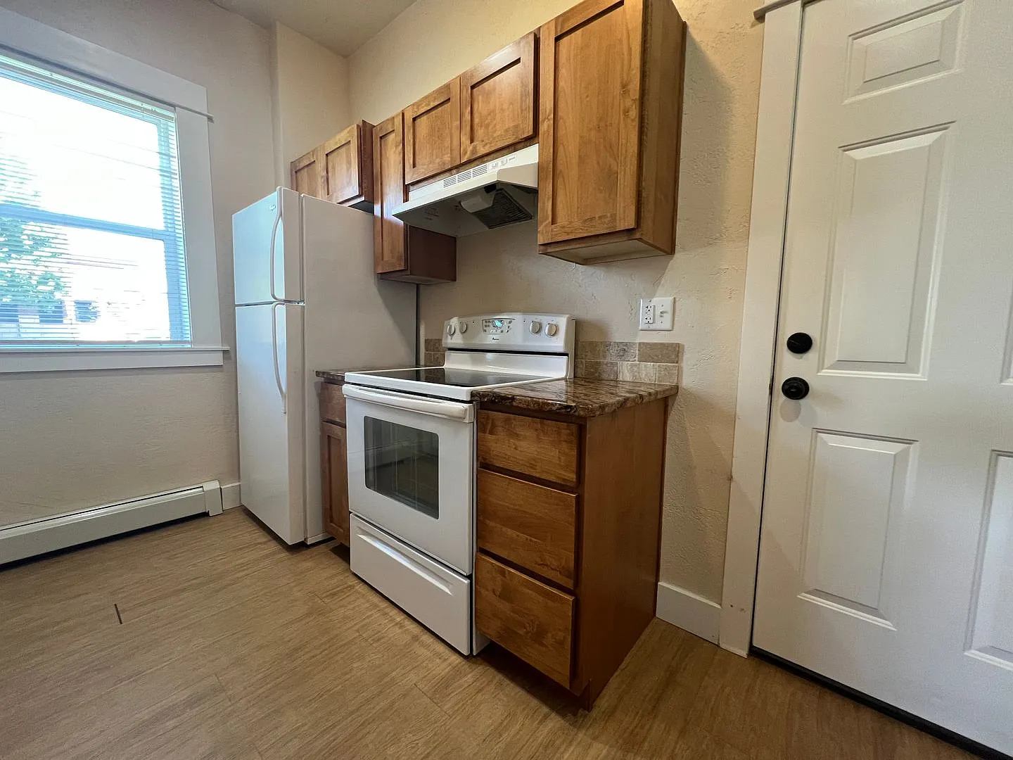 Johnstown Apartments (KC-KS-RB) — Photo 2