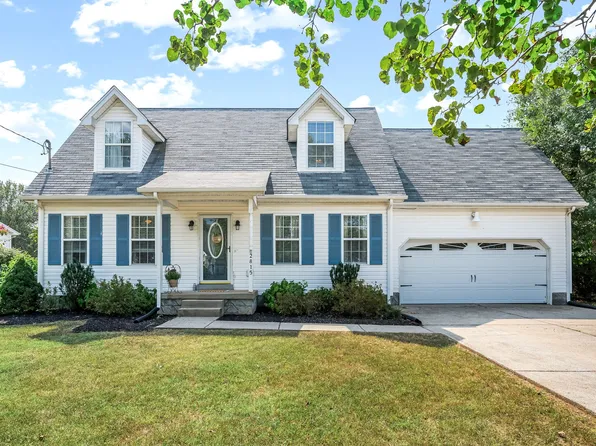 2815 Black Stallion Ct, Murfreesboro, TN 37130