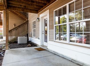 858 Malabu Dr APT 6001, Lexington, KY 40502