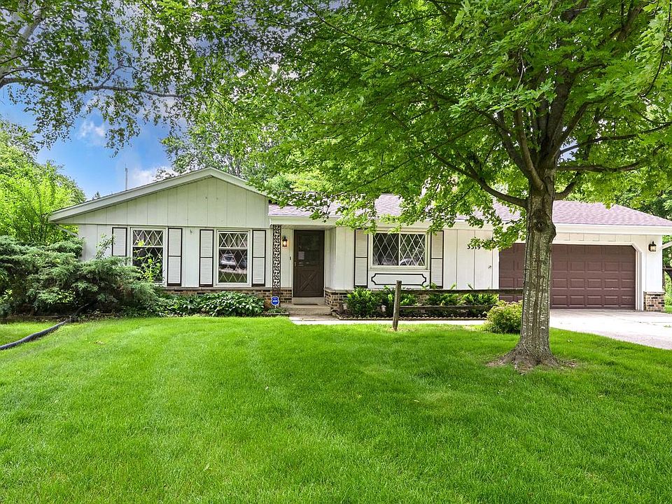 1st image of 3319 W Woodward DRIVE