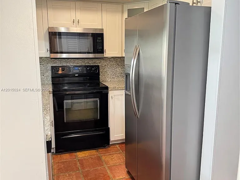 8999 SW 123rd Ct #112 — Photo 5