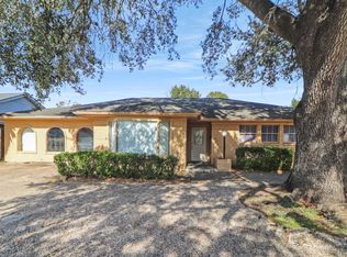 5554 Beechnut St, Houston, TX 77096