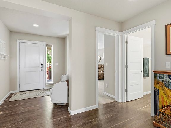 4th image of 9021 N Rosebury Ln