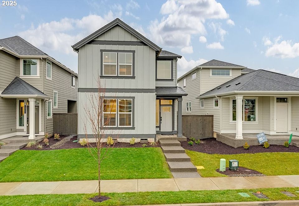 1st image of 10207 NE 132nd Pl