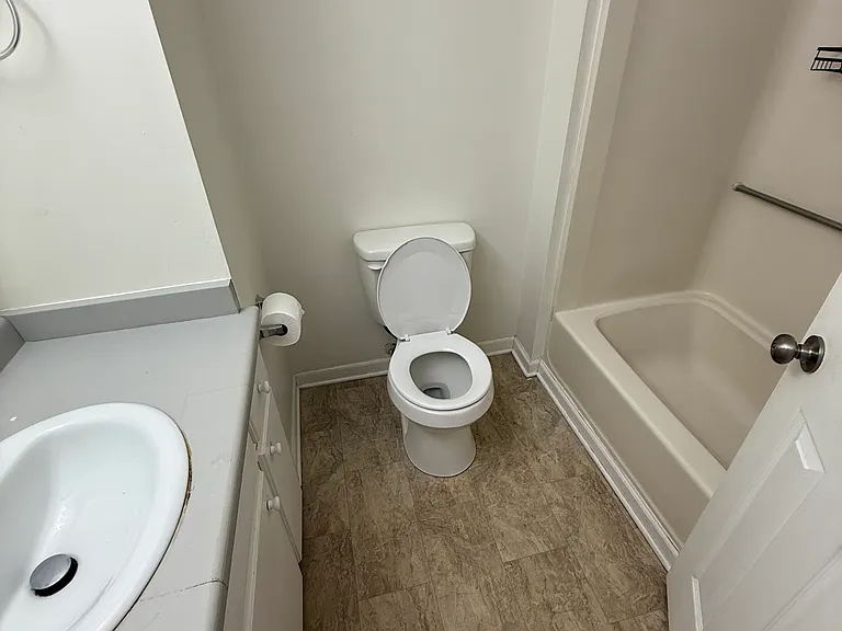 58 Hidden Springs Rd — Photo 6