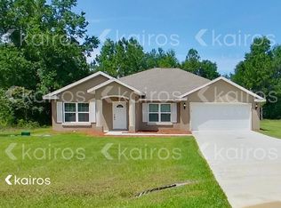 228 Fisher Rd, Ocklawaha, FL 32179
