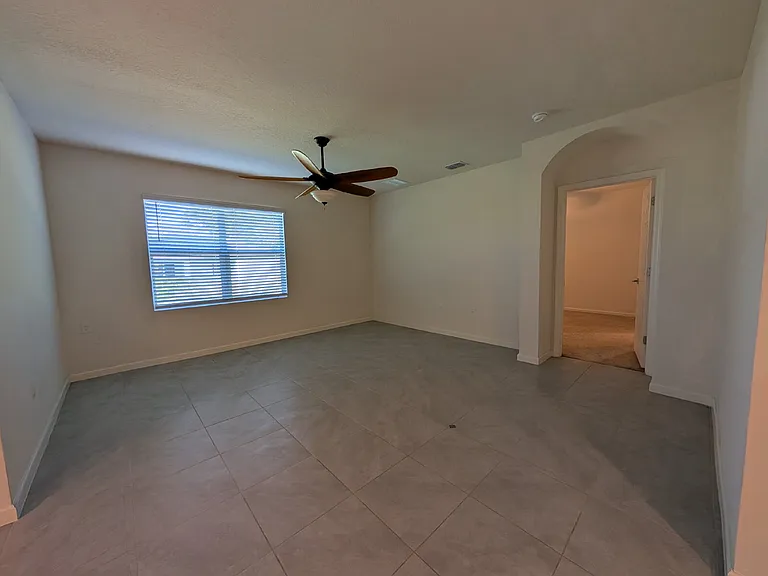 1606 Degroodt Rd SW — Photo 8