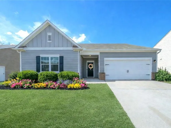 145 Meriwether Ln, Villa Rica, GA 30180