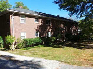 212 Janeway APT 4, Greenwood, SC 29649