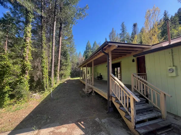 52535 State Highway 96, Seiad Valley, CA 96086