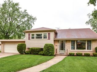 5400 Drury Ln, Oak Lawn, IL