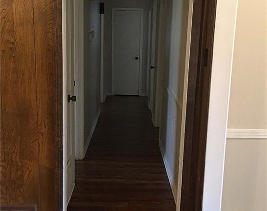 2nd image of 1031 Willow Creek Dr