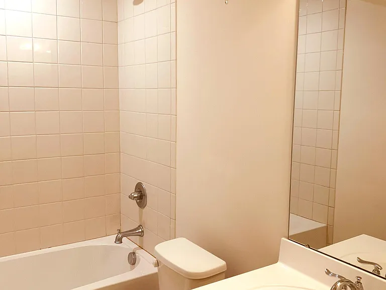 1002 Waymaker Ct — Photo 23