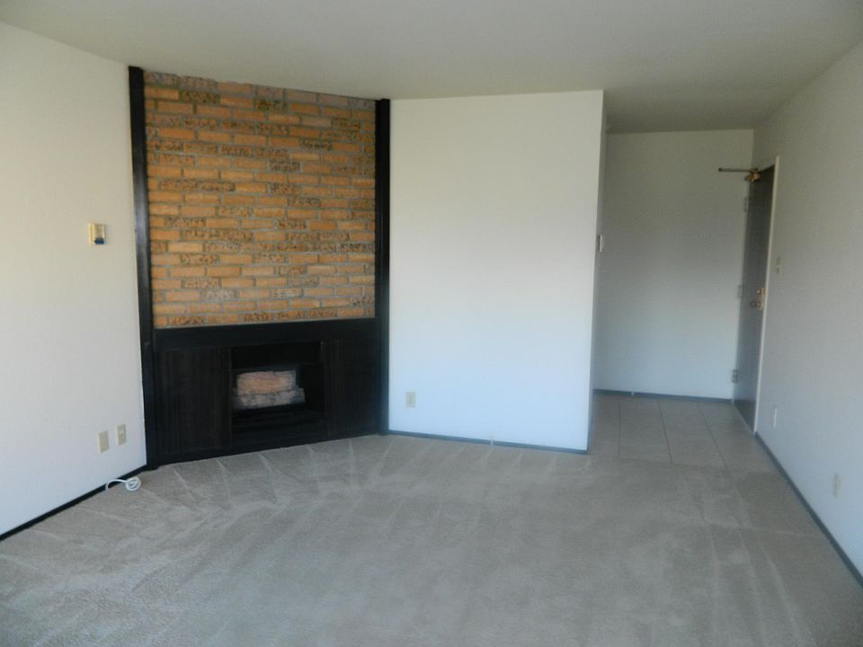 1st image of 4232 Judah St #4