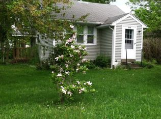 3701 Amherst Rd, Erie, PA 16506