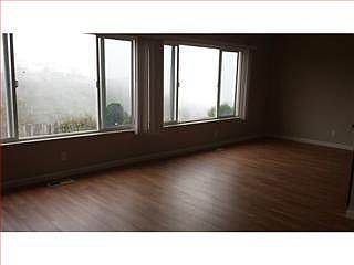 3rd image of 211 Golden Bay Dr