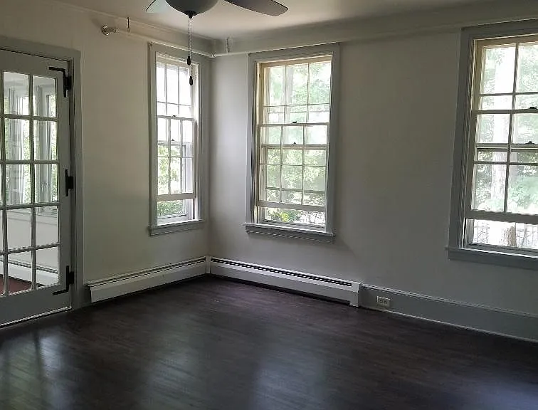 115 Llenroc Ct — Photo 12