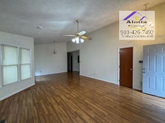 5th image of 1635 Derrydowne Ct