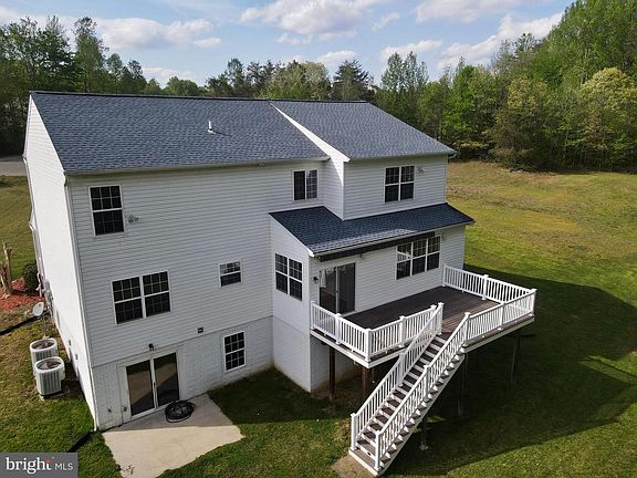 3rd image of 6284 Baywood Ct