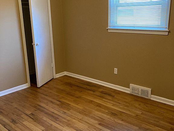 Bedroom #2 - 10 x 10